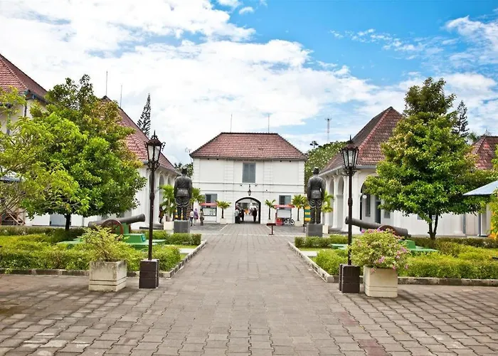 Oyo 90804 Oma Uti Homestay Syariah Yogyakarta