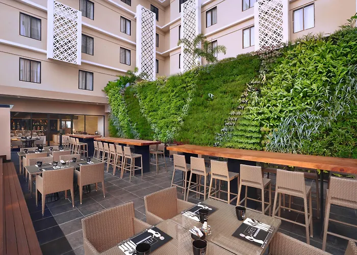 Alana & Conference Center Malioboro By AstonHotel Jogja